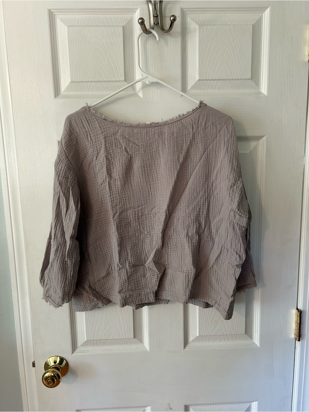 Lightweight top - Picture 2 of 3